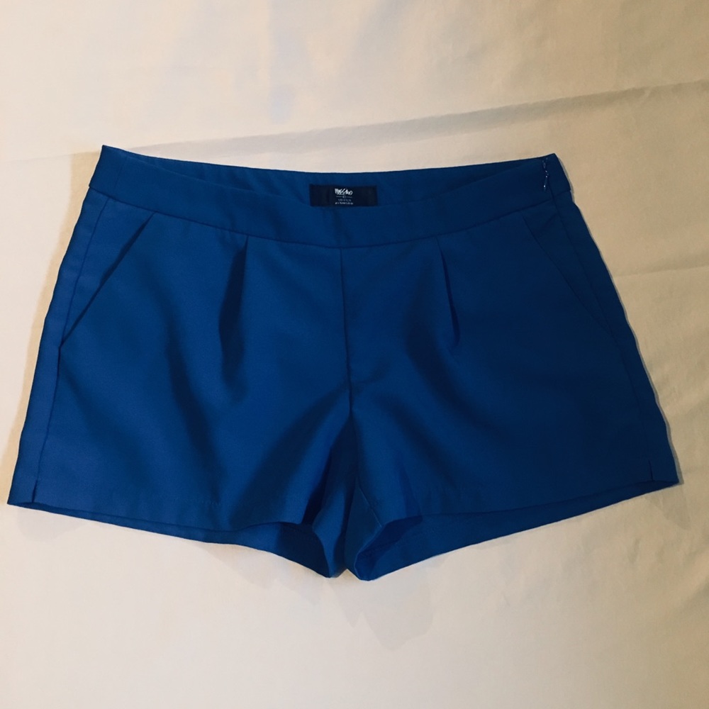 Mossimo shorts size 4